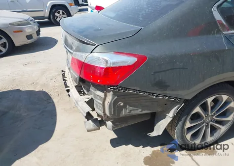 2013 Honda Accord Sport z USA, uszkodzony, nr VIN 1HGCR2F5XDA226310